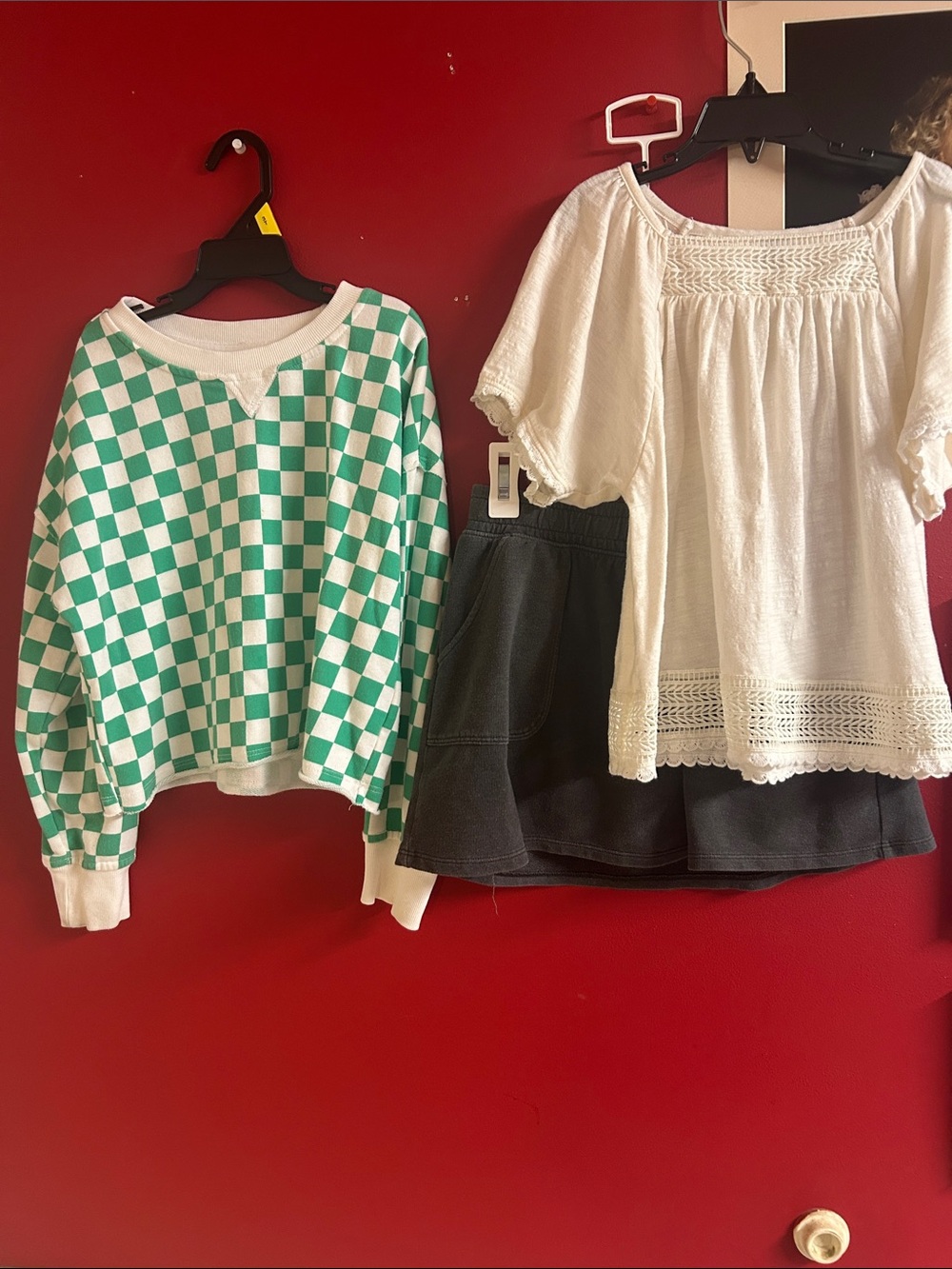 Old Navy Checkered Kids Pullover, Eyelet tunic and skort by Cat & Jack sz 8